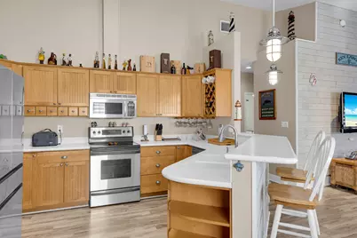 170 Marina Avenue, Key Largo, FL 33037 - Photo 22