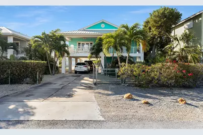 170 Marina Avenue, Key Largo, FL 33037 - Photo 1