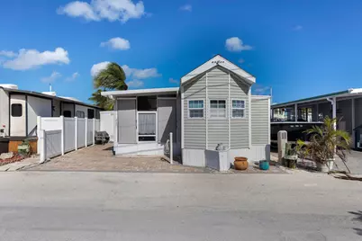 325 Calusa Street #213, Key Largo, FL 33037 - Photo 2