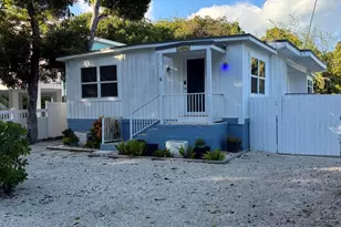 124 S 124 Bay Harbor Dr, Key Largo, FL 33037 - Photo 2