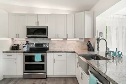 309 Woods Avenue, Tavernier, FL 33070 - Photo 16