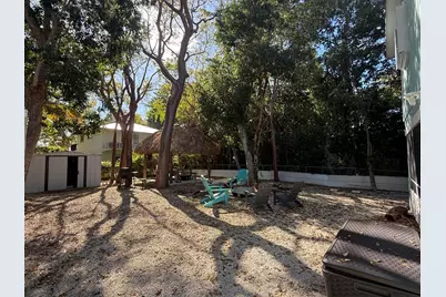 9 Bonita Avenue, Key Largo, FL 33037 - Photo 12