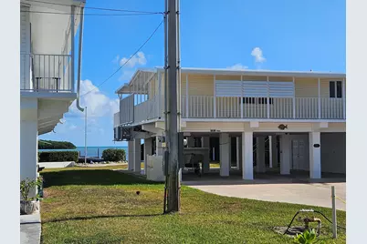 946 S Topaz Avenue, Key Largo, FL 33037 - Photo 12