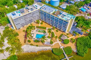 200 Harborview Dr, Tavernier, FL 33070 - Photo 4