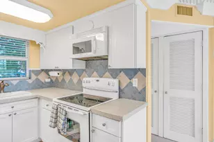 200 Harborview Dr, Tavernier, FL 33070 - Photo 8