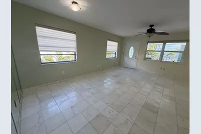 207 S Coconut Palm Boulevard, Tavernier, FL 33070 - Photo 2