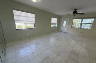 207 S Coconut Palm Blvd, Tavernier, FL 33070 - Photo 2