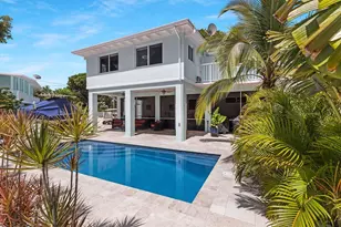 202 Navajo St, Tavernier, FL 33070 - Photo 2