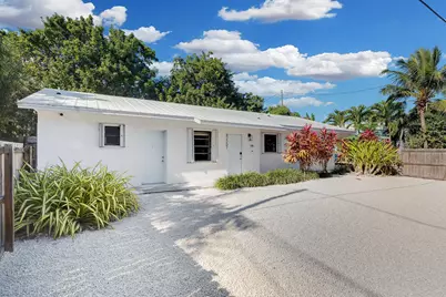 82207 Old Highway, Upper Sugarloaf Key, FL 33036 - Photo 2