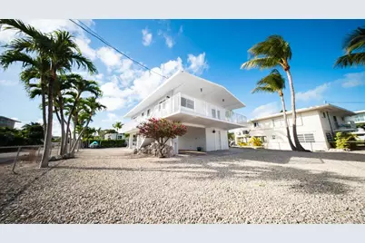 203 Bessie Road, Tavernier, FL 33070 - Photo 2