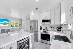 325 Calusa Street, Key Largo, FL 33037 - Photo 4