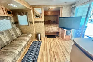 101620 Overseas Hwy, Key Largo, FL 33037 - Photo 10