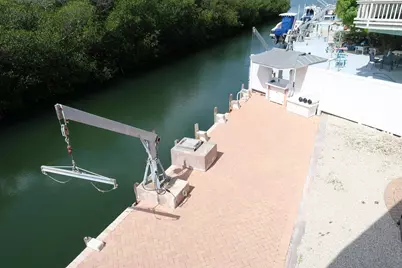 213 Aberdeen Court, Tavernier, FL 33070 - Photo 2