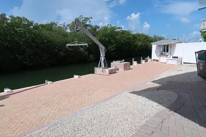 213 Aberdeen Court, Tavernier, FL 33070 - Photo 2