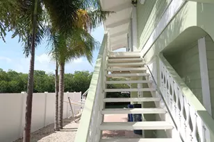 213 Aberdeen Ct, Tavernier, FL 33070 - Photo 6