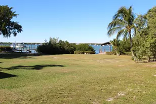 180 Harborview Dr, Tavernier, FL 33070 - Photo 4