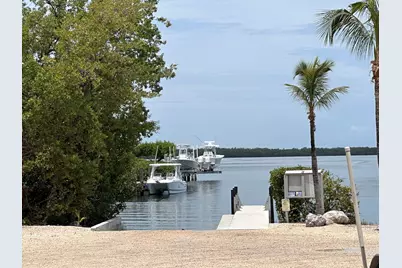 319 Woods Avenue, Tavernier, FL 33070 - Photo 18