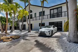 362 E Seaview Dr, Duck Key, FL 33050 - Photo 14