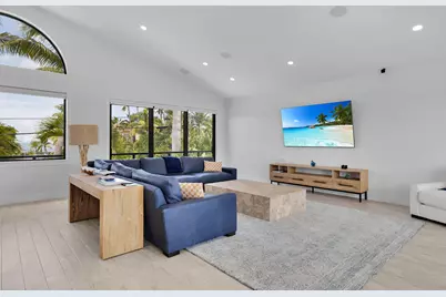 362 E Seaview Drive, Duck Key, FL 33050 - Photo 32