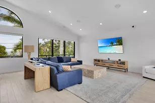 362 E Seaview Dr, Duck Key, FL 33050 - Photo 32