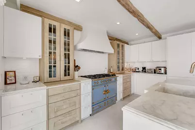 210 W Seaview Circle, Duck Key, FL 33050 - Photo 2