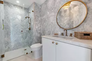 210 W Seaview Cir, Duck Key, FL 33050 - Photo 50