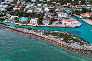 210 W Seaview Cir, Duck Key, FL 33050 - Photo 78