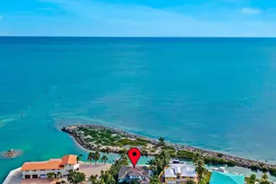 210 W Seaview Cir, Duck Key, FL 33050 - Photo 12