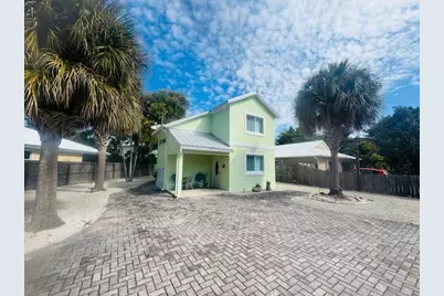 2 Bonefish Avenue, Key Largo, FL 33037 - Photo 1