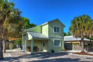 2 Bonefish Ave, Key Largo, FL 33037 - Photo 1