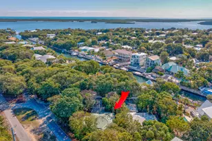 33 Blue Runner St, Key Largo, FL 33037 - Photo 1