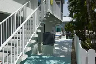 1331 Hudgins Dr, Lower Sugarloaf Key, FL 33042 - Photo 4