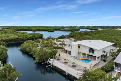 85 Ocean Shores Drive, Key Largo, FL 33037 - Photo 1