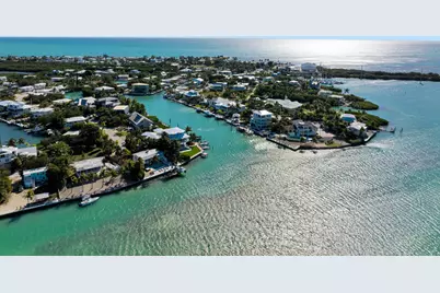 241 Tollgate Boulevard, Islamorada, FL 33036 - Photo 8