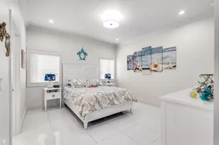 22 Tarpon Ave, Key Largo, FL 33037 - Photo 4