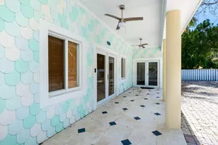 118 1st St, Key Largo, FL 33037 - Photo 2