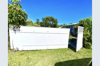 28177 Julia Avenue, Lower Sugarloaf Key, FL 33042 - Photo 4