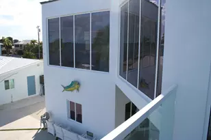 1553 Sunrise Dr, Big Pine, FL 33043 - Photo 8