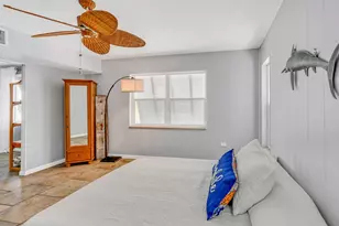 233 Ann Bonny Dr, Key Largo, FL 33037 - Photo 20