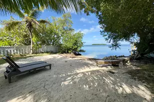 233 Ann Bonny Dr, Key Largo, FL 33037 - Photo 46