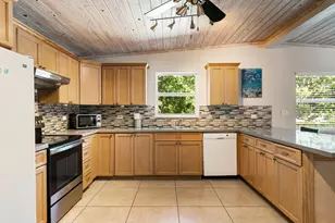 148 Sunrise Dr, Tavernier, FL 33070 - Photo 6