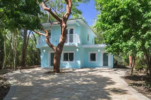 203 Anitgua Rd, Tavernier, FL 33070 - Photo 2