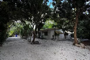 112 S Rolling Hill Rd, Tavernier, FL 33070 - Photo 38