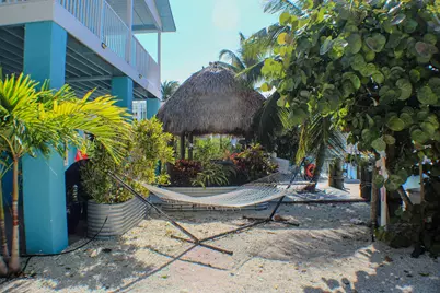 305 50th Street Ocean, Marathon, FL 33050 - Photo 4