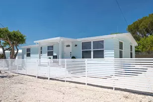 212 Buttonwood Ln, Key Largo, FL 33070 - Photo 2