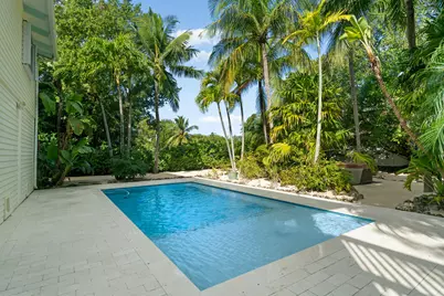 158 Tampa Drive, Tavernier, FL 33070 - Photo 2