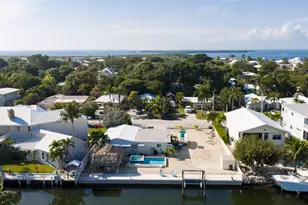 240 S Coconut Palm Blvd, Tavernier, FL 33070 - Photo 1