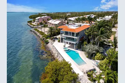 251 S Ocean Shores Drive, Key Largo, FL 33037 - Photo 2