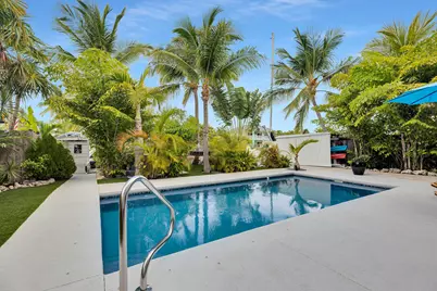 139 Gardenia Street, Tavernier, FL 33070 - Photo 12