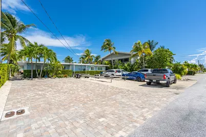 410 10th Street, Key Colony Beach, FL 33051 - Photo 52